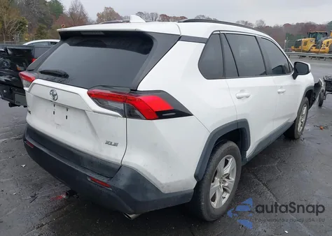 2019 Toyota Rav4 Xle from USA, damaged, VIN 2T3W1RFV2KC032320
